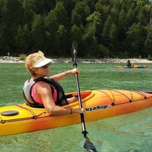 Meet your Posher, Carla